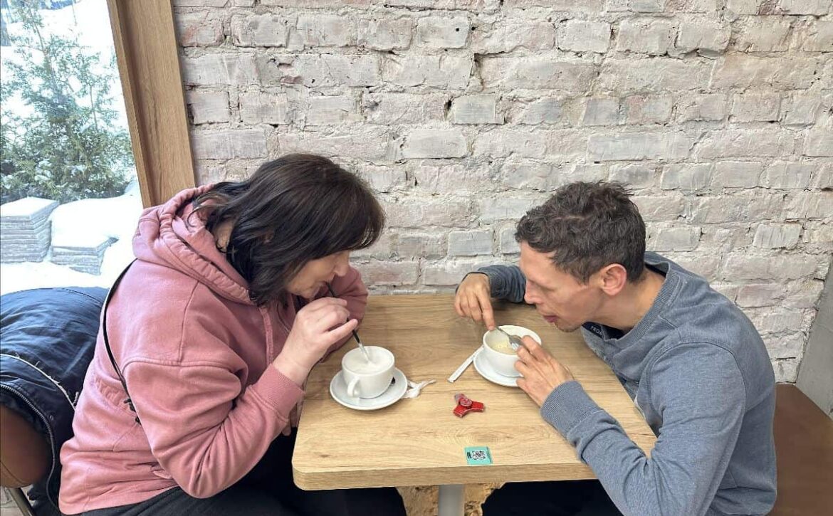 45d4e4fd-87cc-0cdb-27c0-8b7147f74eb1